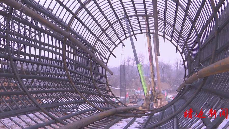 靖邊縣東過(guò)境線冬季施工搶抓進(jìn)度